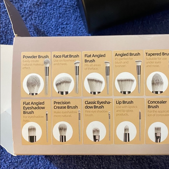 COPY - 18 piece set make up brush - Picture 7 of 15